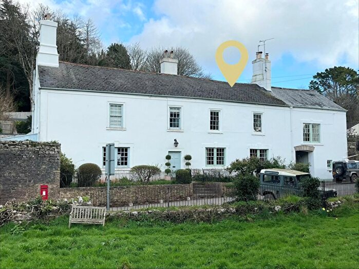 3 Bedroom Maisonette For Sale In Compton House, Marldon, TQ3