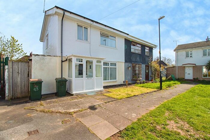 3 Bedroom Semi Detached House For Sale In Thimbler Road, Coventry, CV4
