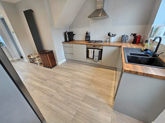 3 Bedroom Terraced House For Sale In Wythenshawe Road, Manchester, M23