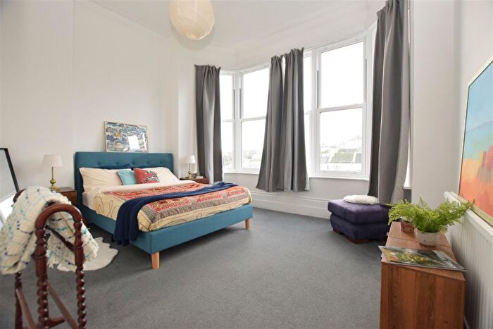 2 Bedroom Flat To Rent In Chapel Park Road, St. Leonards-On-Sea, TN37