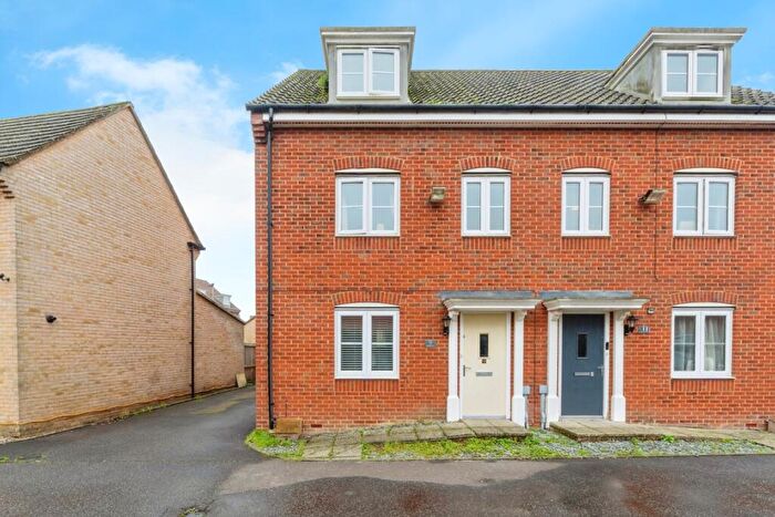 3 Bedroom Semi Detached House For Sale In Stirling Road, Carbrooke, Thetford, Norfolk, IP25