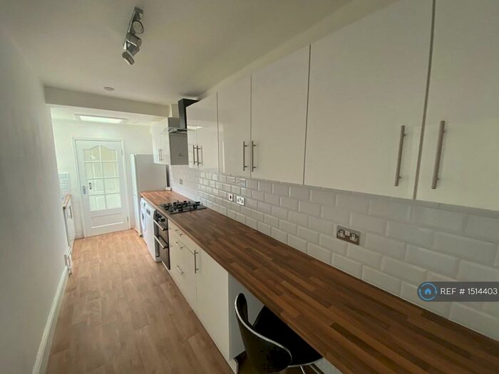 4 Bedroom Terraced House To Rent In William Street, Redfield, Bristol, BS5