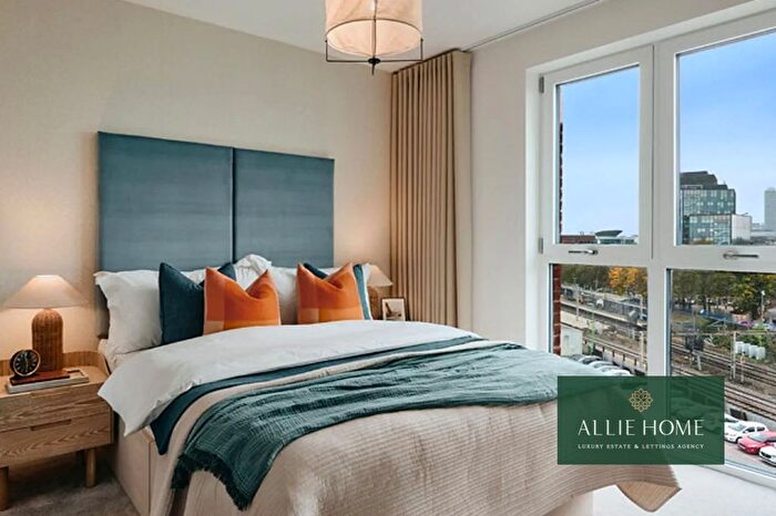 2 Bedroom Flat For Sale In Leven Rd, Aberfeldy Village, Poplar, East London, WD24