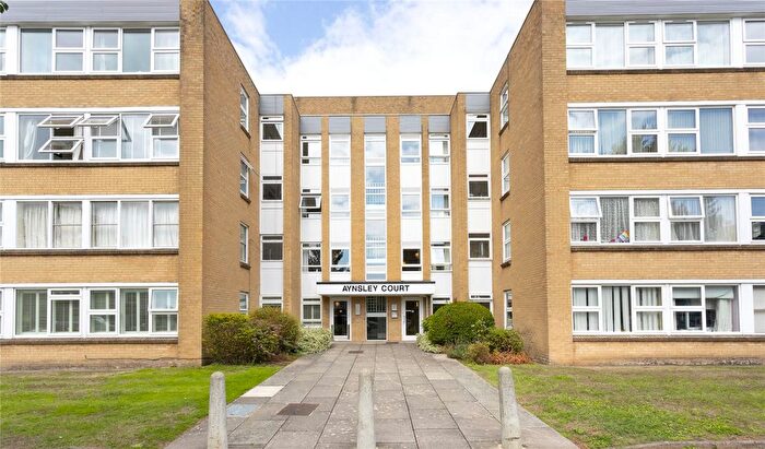 2 Bedroom Flat To Rent In Wilbury Avenue, Hove, BN3