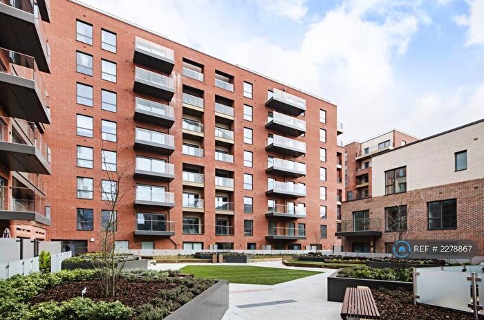 1 Bedroom Flat To Rent In Peacon House, London, NW9