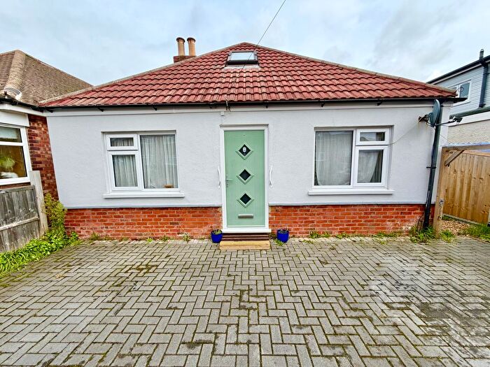 2 Bedroom Detached Bungalow For Sale In Gosport Road, Lee-On-The-Solent, PO13