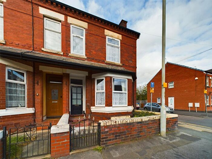 4 Bedroom Semi-Detached House To Rent In Station Road, Reddish, Stockport, Cheshire, SK5