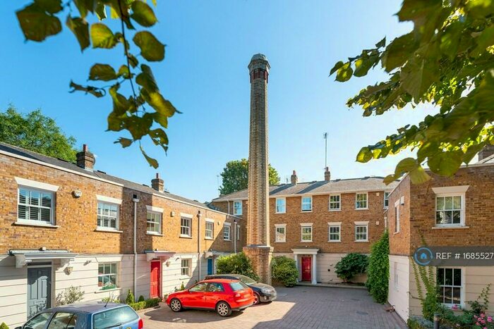 2 Bedroom Flat To Rent In Bramwell Mews, London, N1