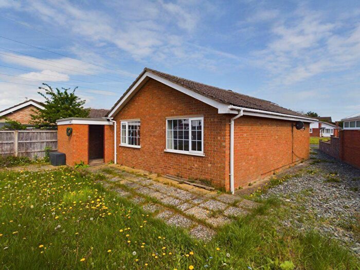 2 Bedroom Bungalow To Rent In Yew Tree Grove, Boston, PE21