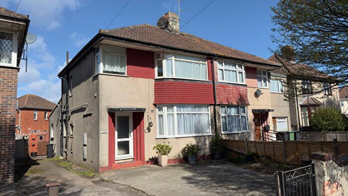 1 Bedroom Flat For Sale In Locking Road, Weston-Super-Mare, BS23