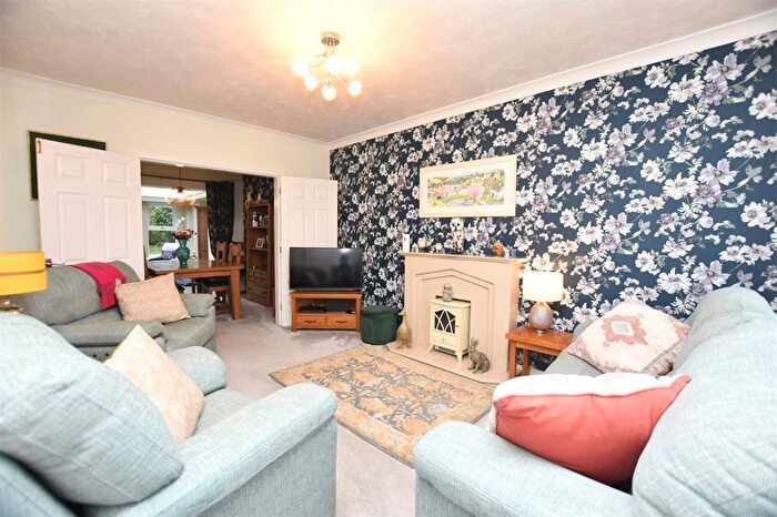 4 Bedroom Detached House For Sale In Lomond Gardens, Cherry Tree, Blackburn, Lancashire, BB2