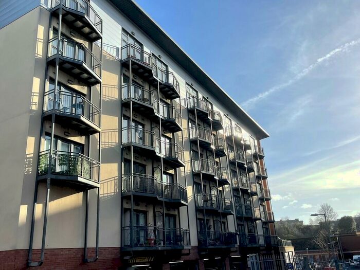 Apartment To Rent In Marcus House, New North Road, EX4