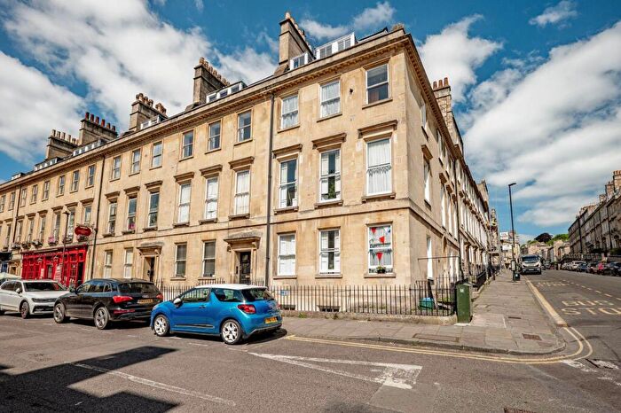 2 Bedroom Apartment To Rent In Alfred Street, BA1