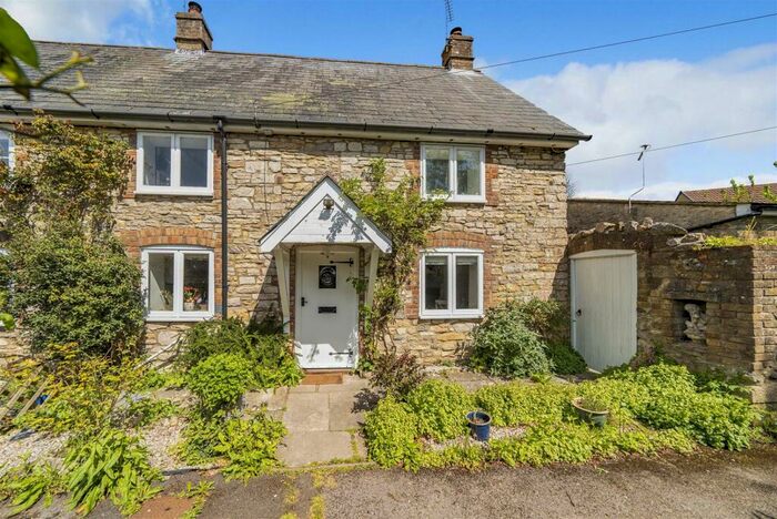 5 Bedroom End Of Terrace House For Sale In West Knighton, Dorchester, DT2