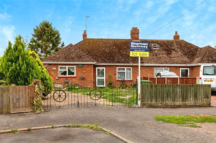 2 Bedroom Semi-Detached Bungalow For Sale In Festival Close, Manea, March, PE15