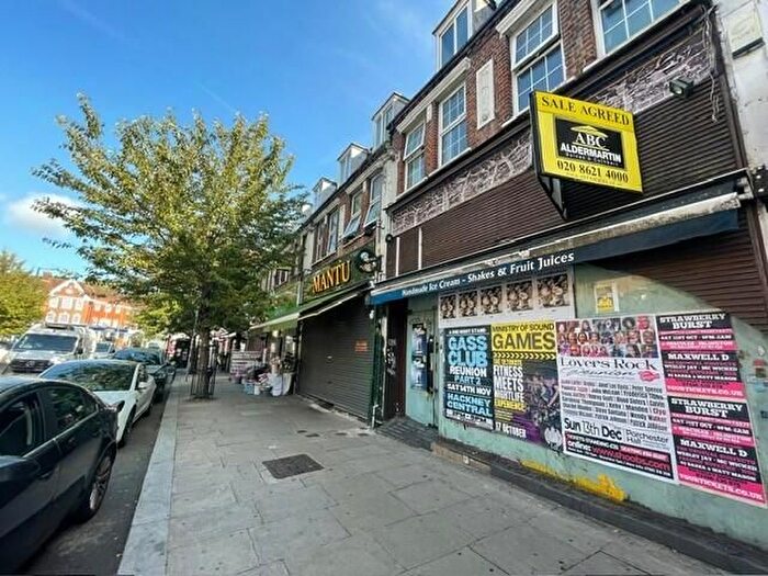 2 Bedroom Flat To Rent In Station Road, Edgware, HA8