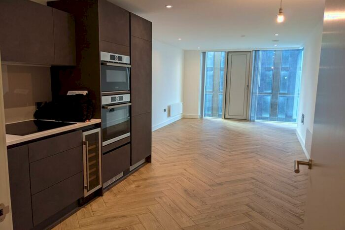 1 Bedroom Apartment To Rent In Victoria Residence, M15