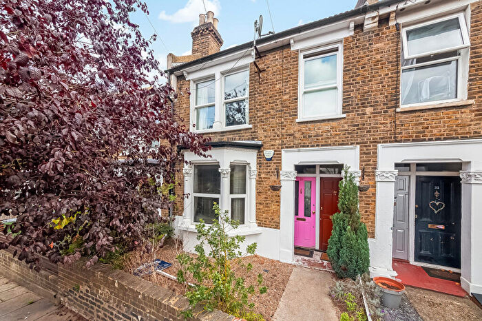 1 Bedroom Terraced House For Sale In Dupree Road, Charlton, SE7