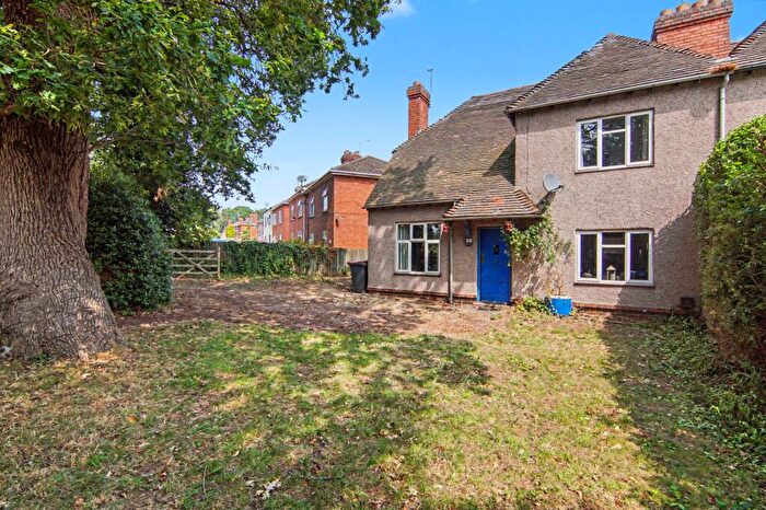 3 Bedroom Semi Detached House For Sale In Bennetts Road North, Keresley End, CV7