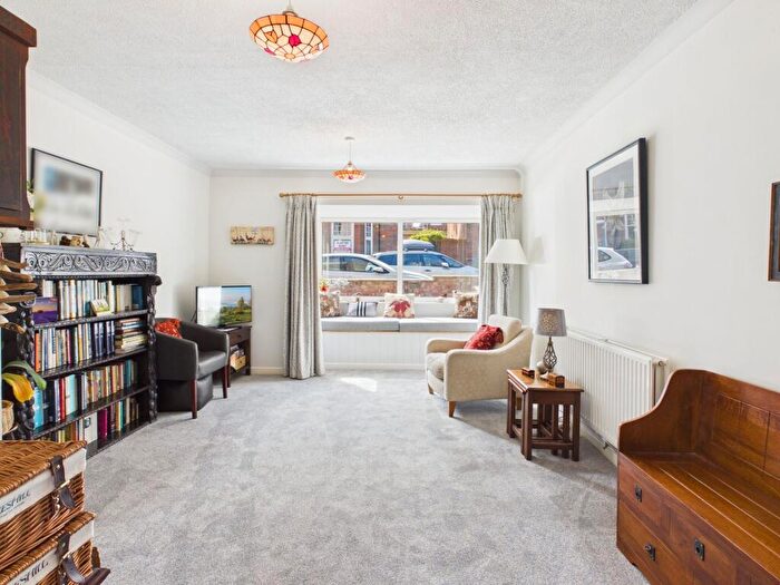 2 Bedroom Flat For Sale In St. Marys Road, Cromer, NR27