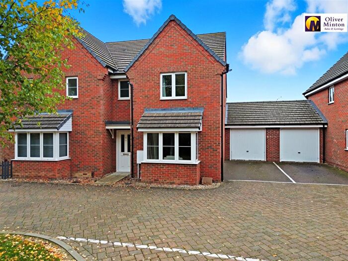 3 Bedroom Semi-Detached House For Sale In Chain Free - Stearn Way, Buntingford, SG9