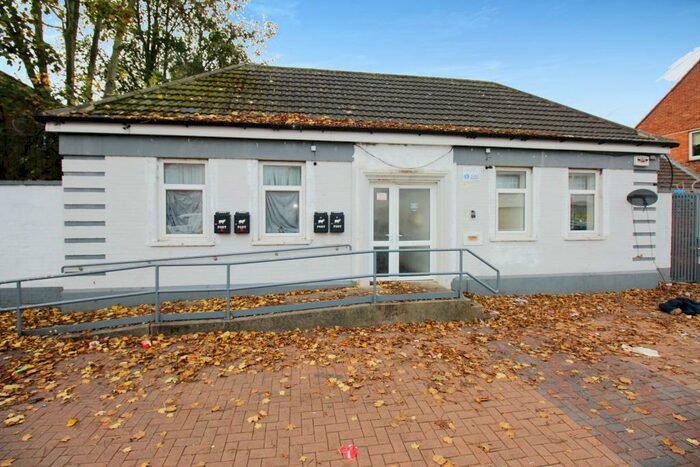 2 Bedroom Flat To Rent In Second Avenue, Grimsby, DN33