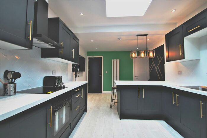 5 Bedroom Terraced House To Rent In Hamilton Road, Stoke, Coventry, CV2