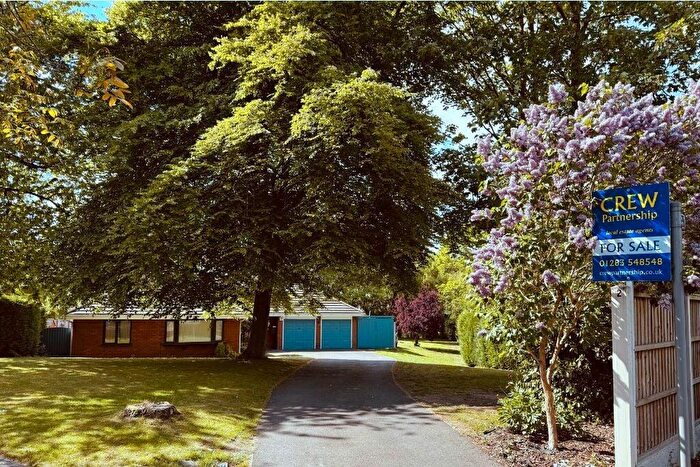 4 Bedroom Detached Bungalow For Sale In Riverside, Walton-on-Trent, Swadlincote, DE12