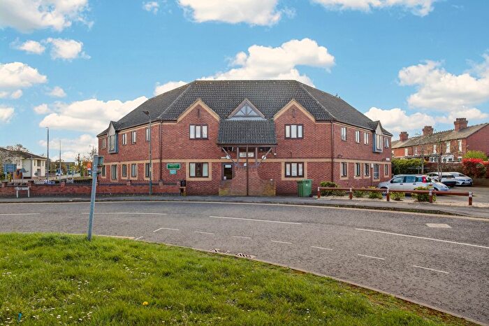 2 Bedroom Flat For Sale In Jamieson Court, Melrose Place, Hereford, HR4