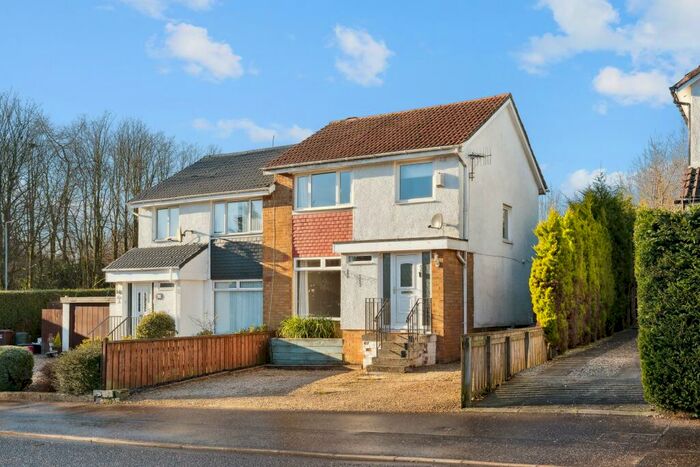 3 Bedroom Semi-Detached House To Rent In Harvie Avenue, Newton Mearns, East Renfrewshire, G77