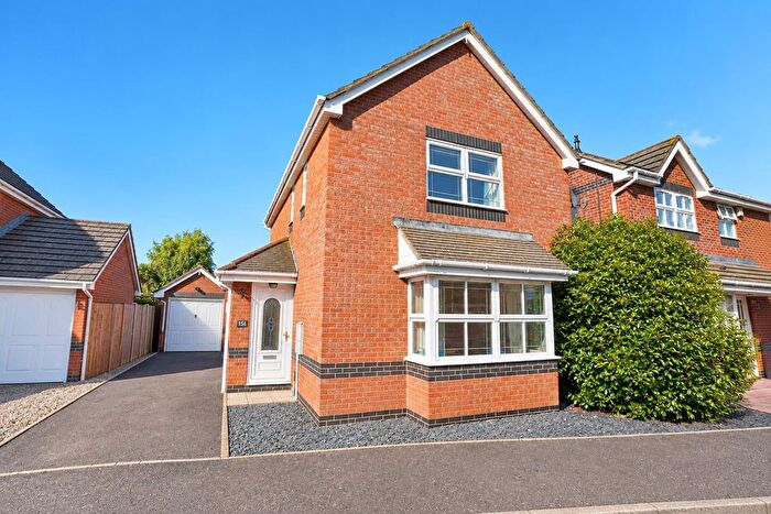 3 Bedroom Detached House To Rent In Alexandra Road, Great Wakering, Southend-On-Sea, SS3