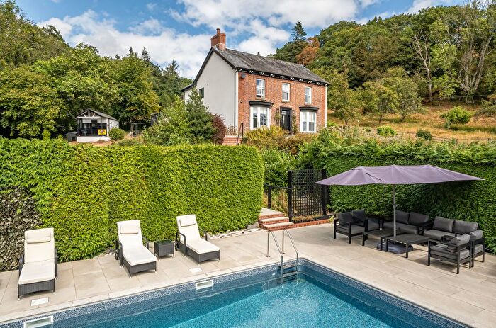 5 Bedroom Detached House For Sale In Van, Llanidloes, Powys, SY18