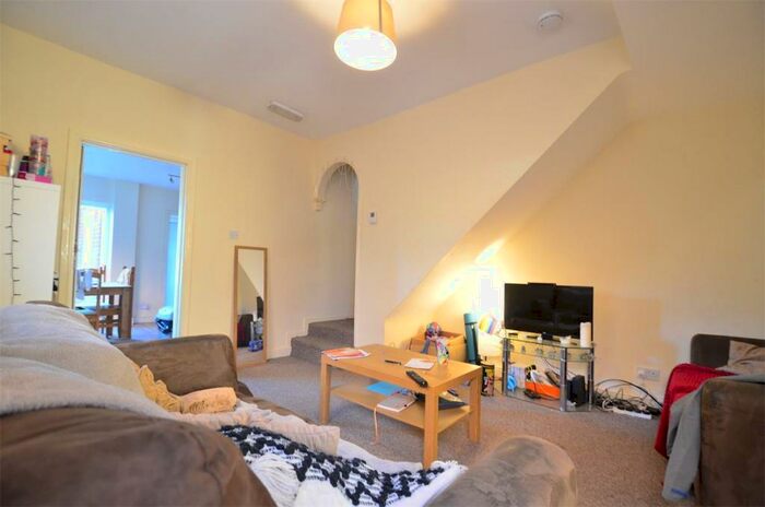 4 Bedroom End Of Terrace House To Rent In Selly Oak, Birmingham, B29