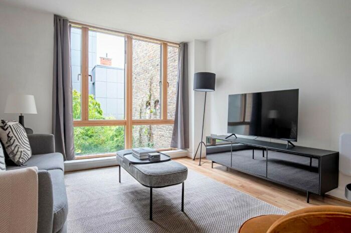 2 Bedroom Apartment To Rent In Drysdale Street, London, N1