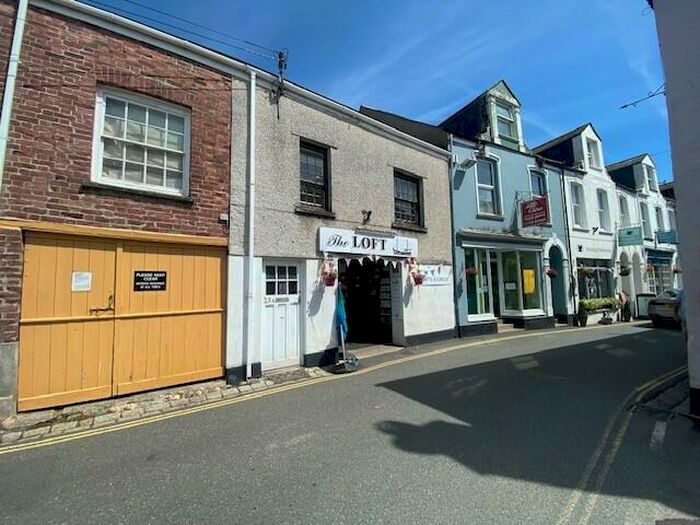 1 Bedroom Flat To Rent In Mevagissey, PL26