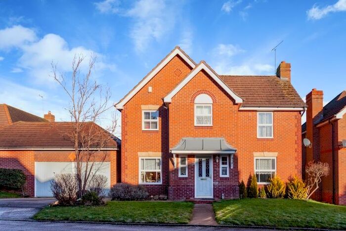 4 Bedroom Detached House To Rent In William Close, Banbury OX16