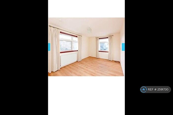 1 Bedroom Flat To Rent In Leyden Place, Bonnyrigg, EH19