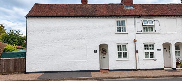 2 Bedroom End Of Terrace House For Sale In North Street, Westbourne, PO10