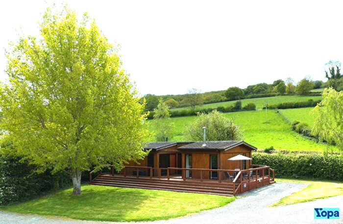 2 Bedroom Park Home For Sale In Clun Valley Lodges, Clunton, Nr Craven Arms, SY7