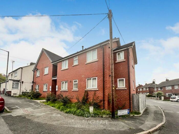 2 Bedroom Flat To Rent In Mold Road, Connahs Quay, CH5
