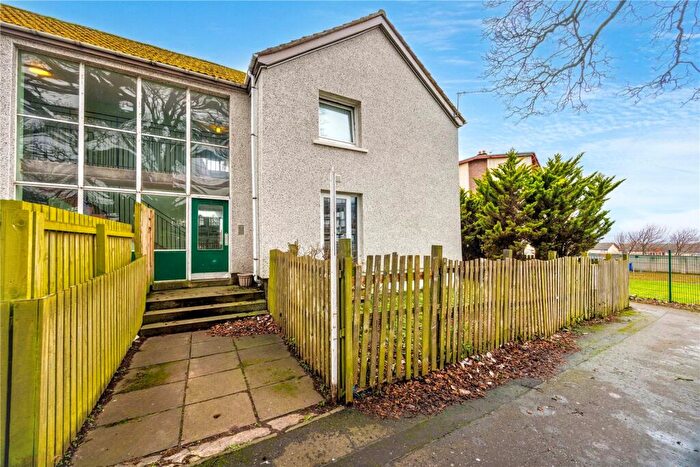 2 Bedroom Flat For Sale In Dougall Road, Mayfield, Dalkeith, Midlothian, EH22