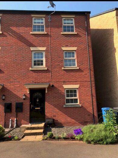2 Bedroom Town House To Rent In Towpath Way, Spondon, DE21