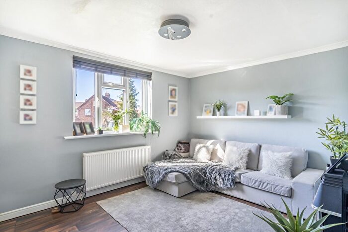 3 Bedroom End Terrace House For Sale In Water Lane, Clifton, York, YO30