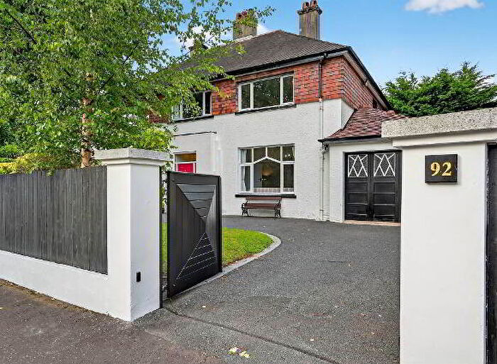 4 Bedroom Detached House For Sale In Maryville Park, Belfast, BT9