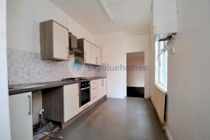 3 Bedroom Terraced House To Rent In Devana Road, Leicester, LE2