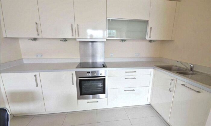 2 Bedroom Apartment To Rent In Spectrum, Block, Blackfriars Road, Salford, M3