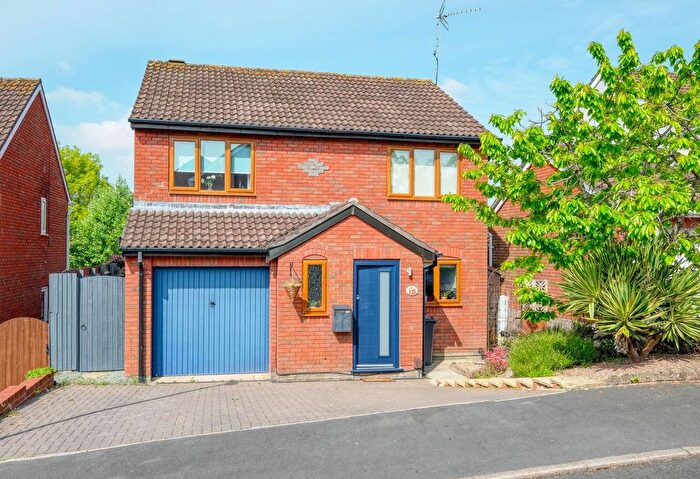4 Bedroom Detached House For Sale In Underwood Close, Callow Hill, B97