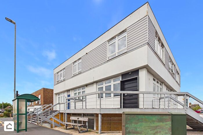 1 Bedroom Flat To Rent In Wallsend House, Richmond Road, Pevensey Bay, BN24