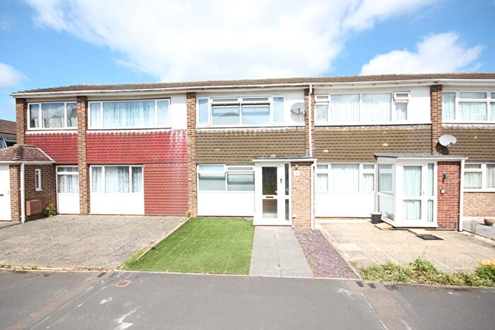 2 Bedroom Terraced House For Sale In Hildenborough Crescent, Allington, ME16