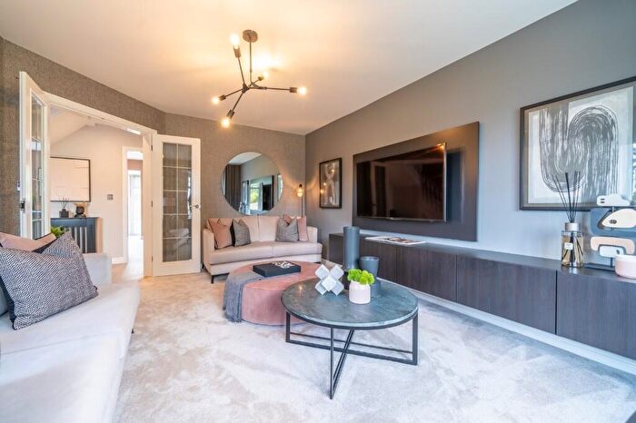 4 Bedroom Detached House For Sale In Station Road, Carlton, Selby, North Yorkshire, DN14